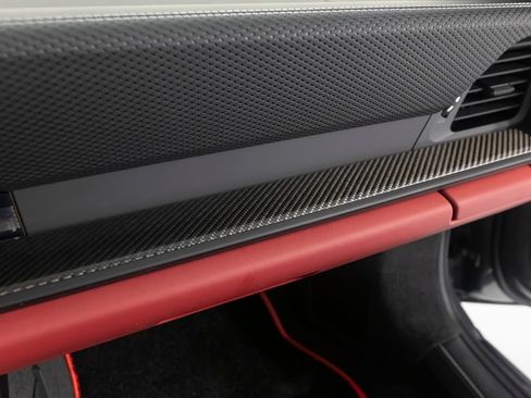 Used 2026 Porsche 911 GT3 RWD image 33