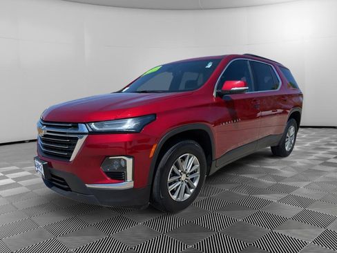 Used 2023 Chevrolet Traverse LT w/ LPO, Floor Liner Package AWD/4WD image 1