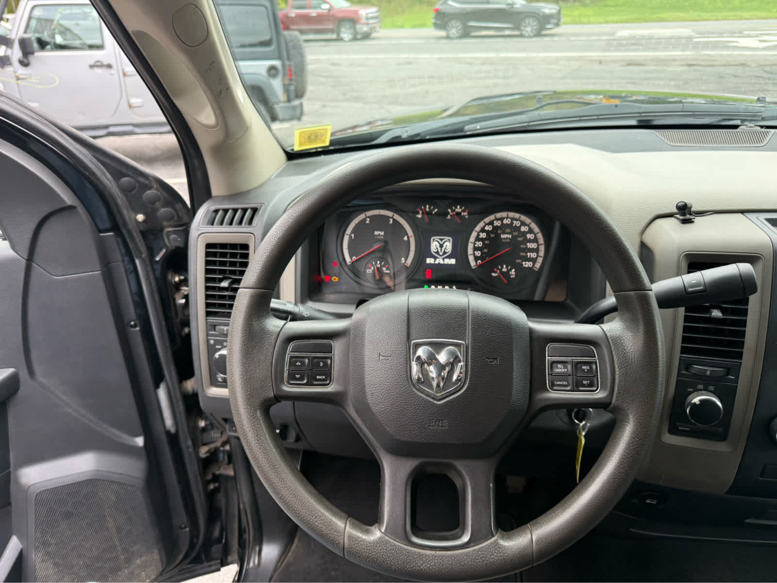 Used 2012 RAM 3500 ST w/ Max Tow Pkg AWD/4WD image 23