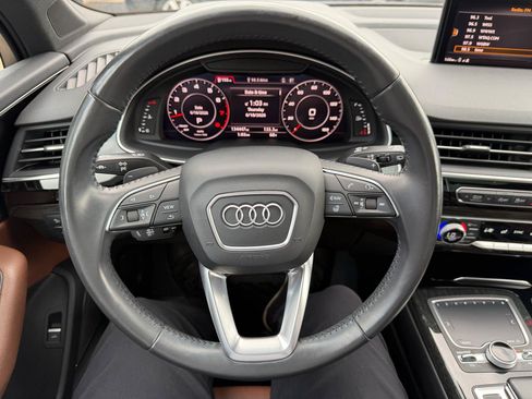 Used 2018 Audi Q7 3.0T Prestige w/ Prestige Package AWD/4WD image 29