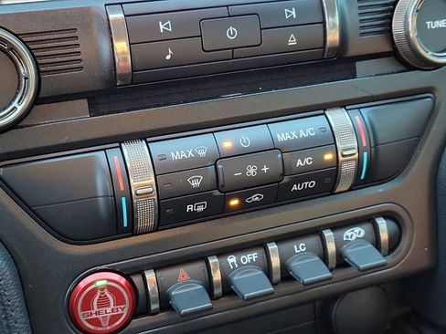 Used 2019 Ford Mustang Shelby GT350R w/ GT350R Equipment Group 920A image 25