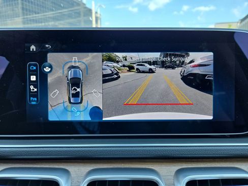 New 2025 Mercedes-Benz GLE 450e GLE 450e image 24