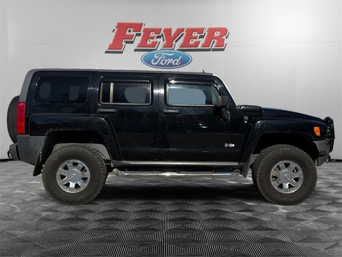 Used 2007 HUMMER H3 image 6