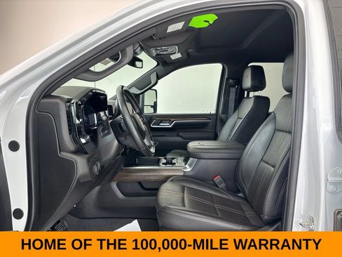 Used 2025 Chevrolet Silverado 3500 High Country AWD/4WD image 10