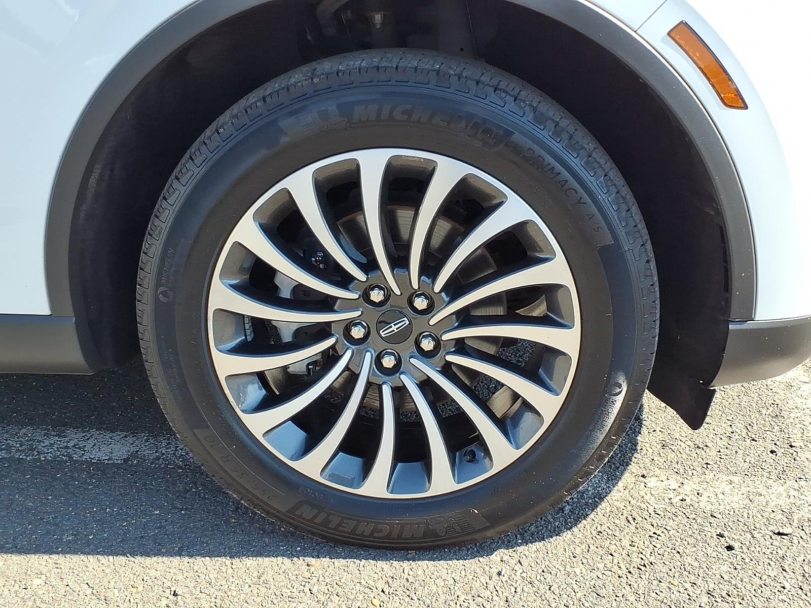 Used 2023 Lincoln Aviator AWD w/ Premium Package image 10