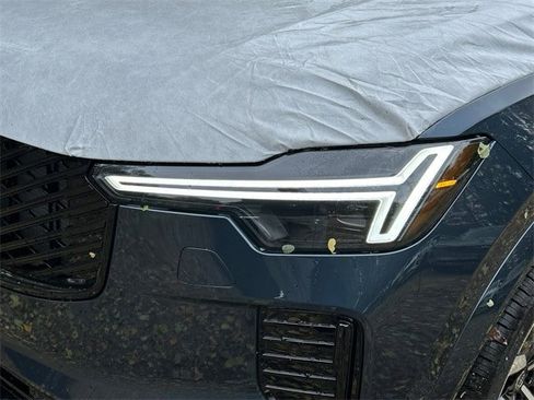 New 2026 Volvo XC90 B6 Ultra w/ Protection Package Premier image 7
