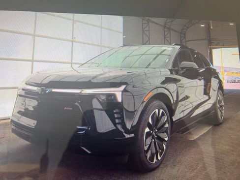 Used 2024 Chevrolet Blazer EV RS AWD/4WD image 1
