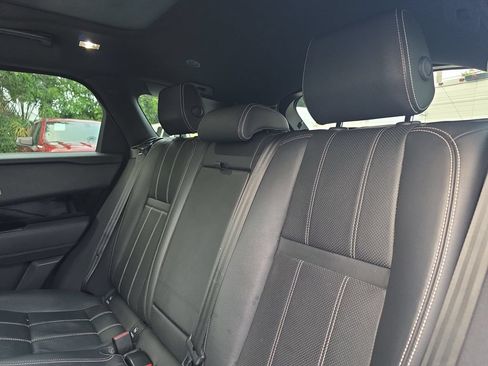 Used 2022 Land Rover Range Rover Velar R-Dynamic S AWD/4WD image 16