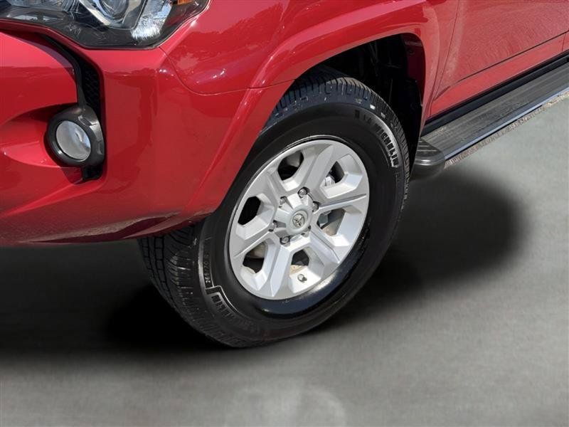 Used 2016 Toyota 4Runner SR5 AWD/4WD image 6