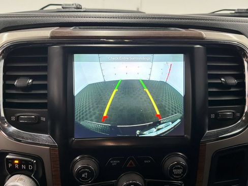 Used 2018 RAM 1500 Laramie AWD/4WD image 19