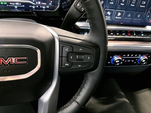 Used 2024 GMC Sierra 1500 SLT image 20
