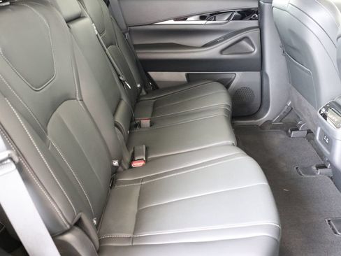Certified 2025 INFINITI QX60 Pure AWD/4WD image 40