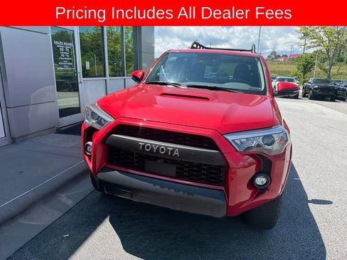 Used 2024 Toyota 4Runner TRD Off-Road Premium w/ Off Road Premium Plus Package AWD/4WD image 9