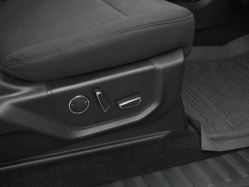 Used 2018 Ford F150 XLT w/ Equipment Group 302A Luxury image 37