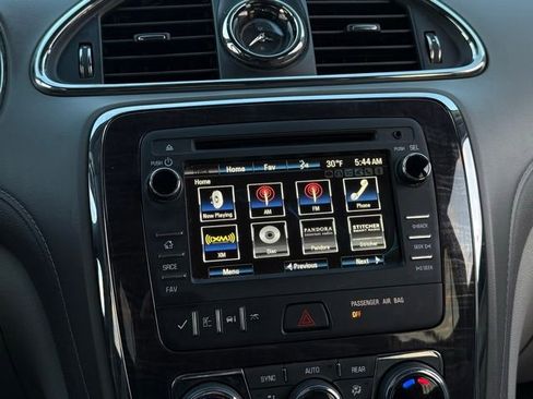 Used 2017 Buick Enclave Convenience image 24