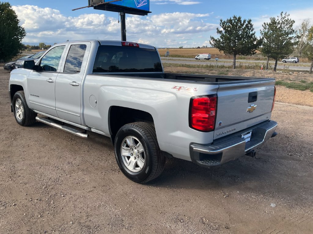Used 2016 Chevrolet Silverado 1500 LT w/ All Star Edition AWD/4WD image 4