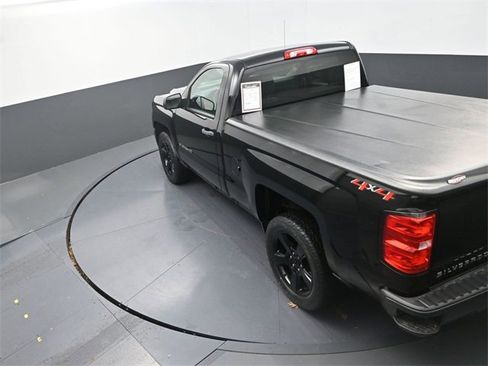 Used 2018 Chevrolet Silverado 1500 W/T w/ Black Out Edition image 13