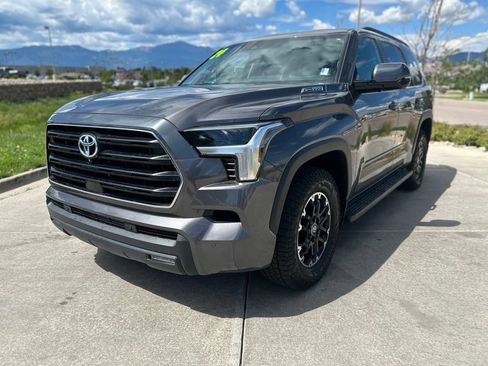 Used 2024 Toyota Sequoia SR5 w/ SR5 Premium Package AWD/4WD image 3