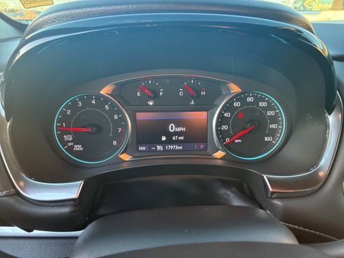 Used 2023 Chevrolet Traverse LT w/ LPO, Floor Liner Package image 24