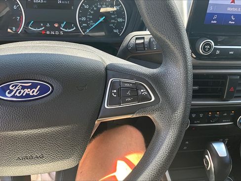 Used 2021 Ford EcoSport SE w/ SE Convenience Package FWD image 22