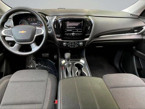 Used 2021 Chevrolet Traverse LS FWD image 6