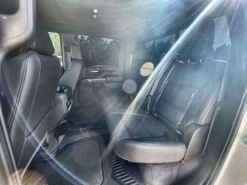 Used 2021 GMC Sierra 2500 Denali w/ Denali Ultimate Package image 26