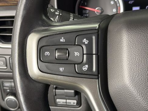 Used 2021 Chevrolet Tahoe Premier w/ Premium Package image 26