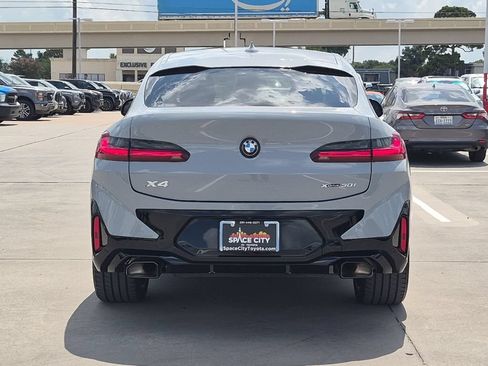 Used 2025 BMW X4 xDrive30i w/ Premium Package AWD/4WD image 5