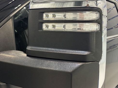 Used 2023 Chevrolet Silverado 2500 LTZ AWD/4WD image 13