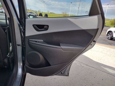 Used 2020 Hyundai Kona SE FWD image 22