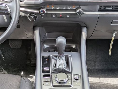 New 2026 MAZDA MAZDA3 s FWD image 17