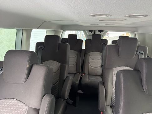 Used 2023 Ford Transit 350 XLT RWD image 24