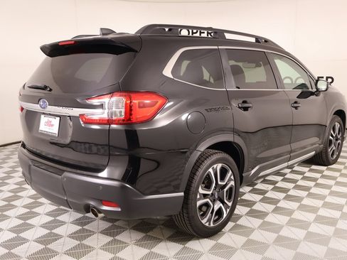 Used 2023 Subaru Ascent Limited AWD/4WD image 21