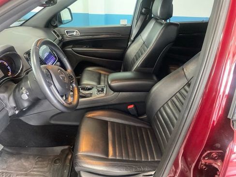 Used 2019 Jeep Grand Cherokee Limited X AWD/4WD image 12