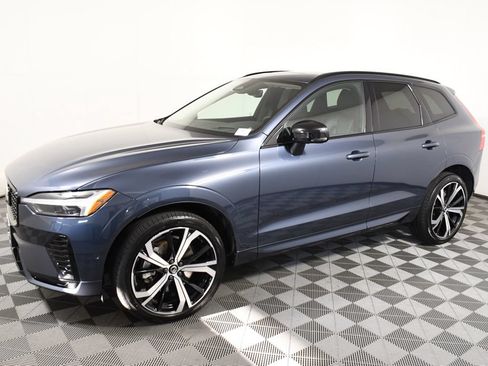 Used 2023 Volvo XC60 B6 Ultimate AWD/4WD image 2