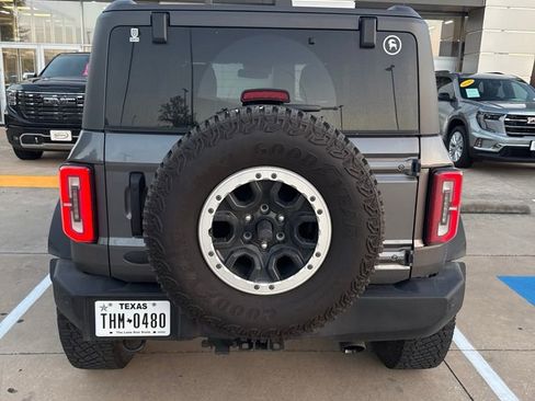 Used 2023 Ford Bronco Big Bend w/ Sasquatch Package AWD/4WD image 4