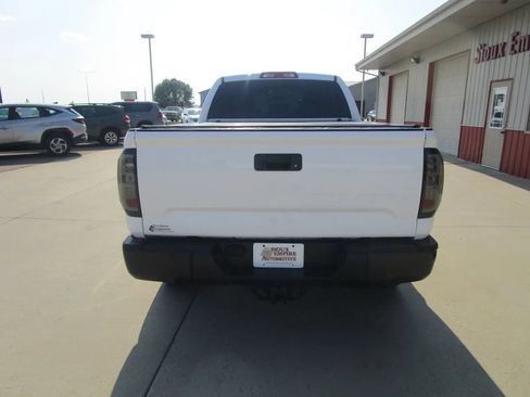 Used 2017 Toyota Tundra SR RWD image 7