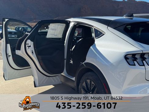 New 2025 Ford Mustang Mach-E Select w/ Interior Protection Package image 39