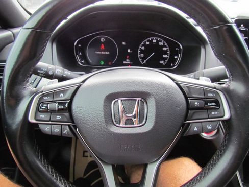 Used 2022 Honda Accord Sport image 22