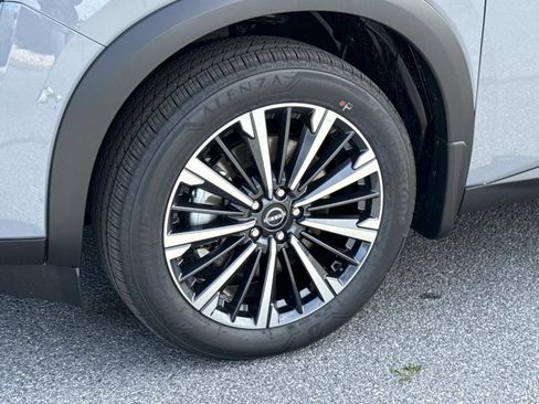New 2026 Nissan Pathfinder Platinum w/ Cargo Package AWD/4WD image 7
