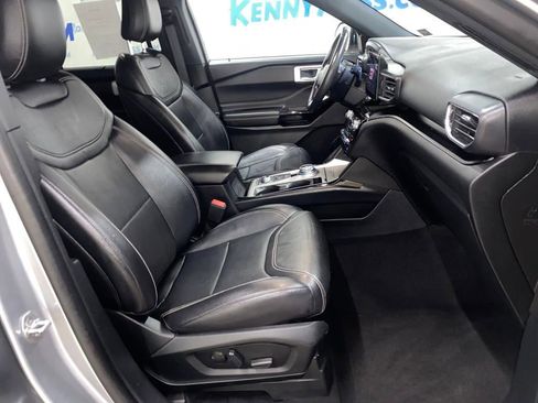 Used 2021 Ford Explorer ST w/ Equipment Group 401A image 12