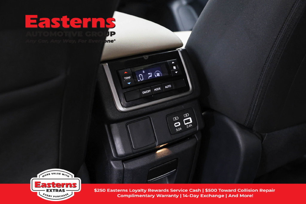 Used 2025 Subaru Ascent Premium AWD/4WD image 22