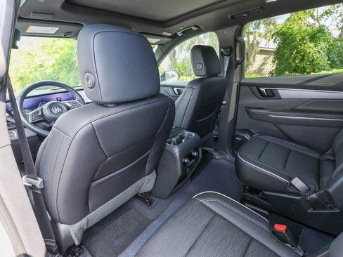 New 2026 Buick Enclave Sport Touring w/ Power Package FWD image 27