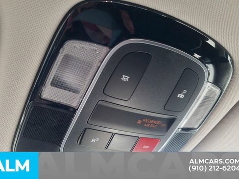 Certified 2025 Hyundai Sonata SE image 30