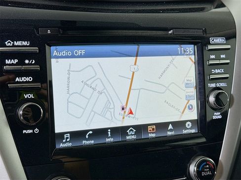 Used 2017 Nissan Murano SV image 7