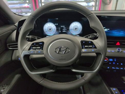 Certified 2023 Hyundai Elantra SEL w/ Convenience Package FWD image 15