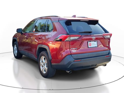 Certified 2021 Toyota RAV4 XLE FWD image 6
