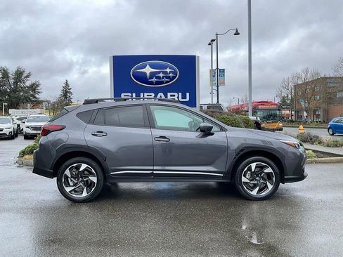 Certified 2024 Subaru Crosstrek 2.5i Limited w/ Crosstrek Mirror Package image 9