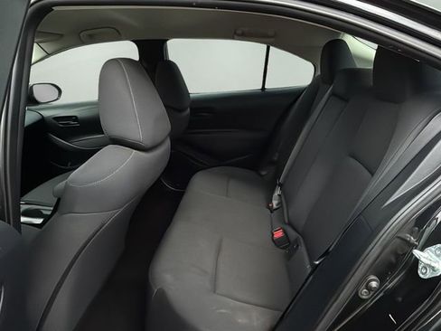 Used 2022 Toyota Corolla LE FWD image 14