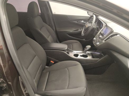Used 2021 Chevrolet Malibu RS FWD image 21